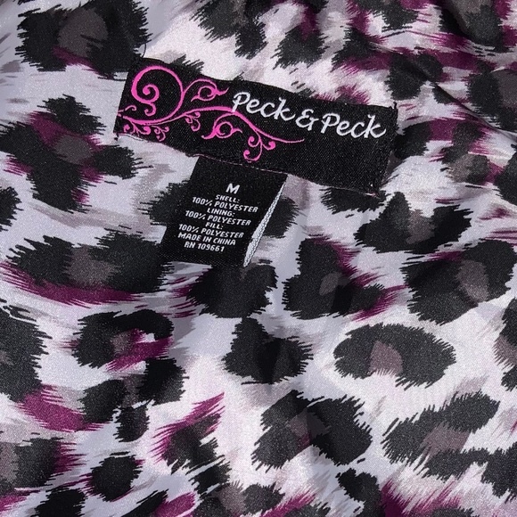 PECK & PECK | MEDIUM | ZIPPER VEST | BURGUNDY AND LEOPARD | - Picture 3 of 3